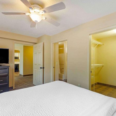 Extended Stay America Select Suites - Orlando - Lake Mary - 1040 Greenwood Blvd Eksteriør billede