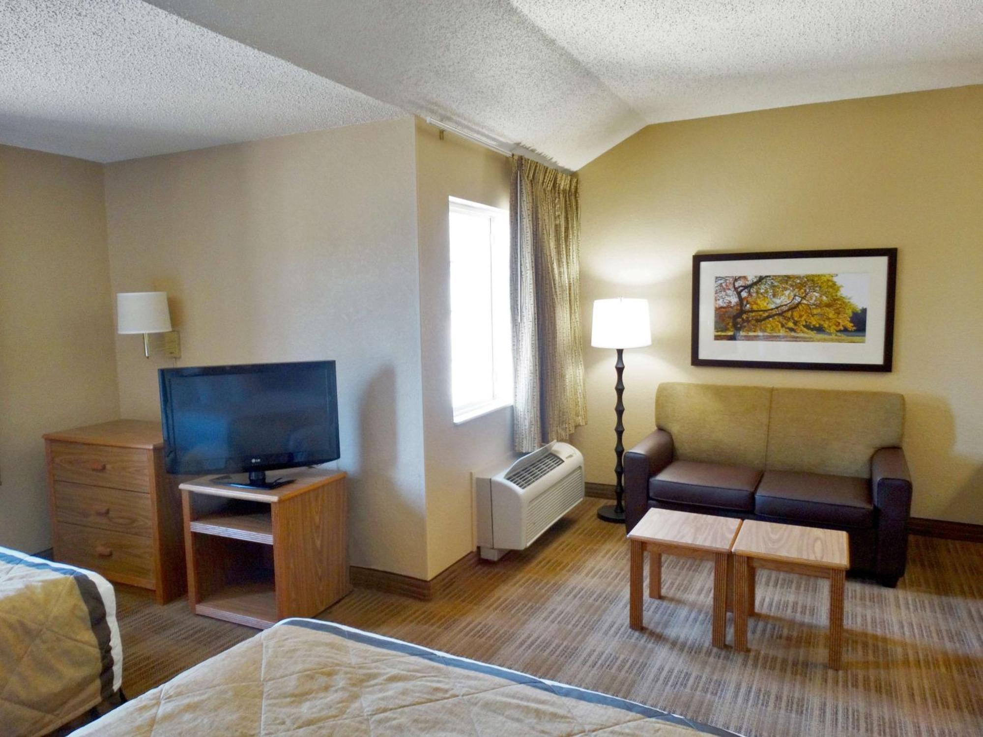 Extended Stay America Select Suites - Orlando - Lake Mary - 1040 Greenwood Blvd Eksteriør billede