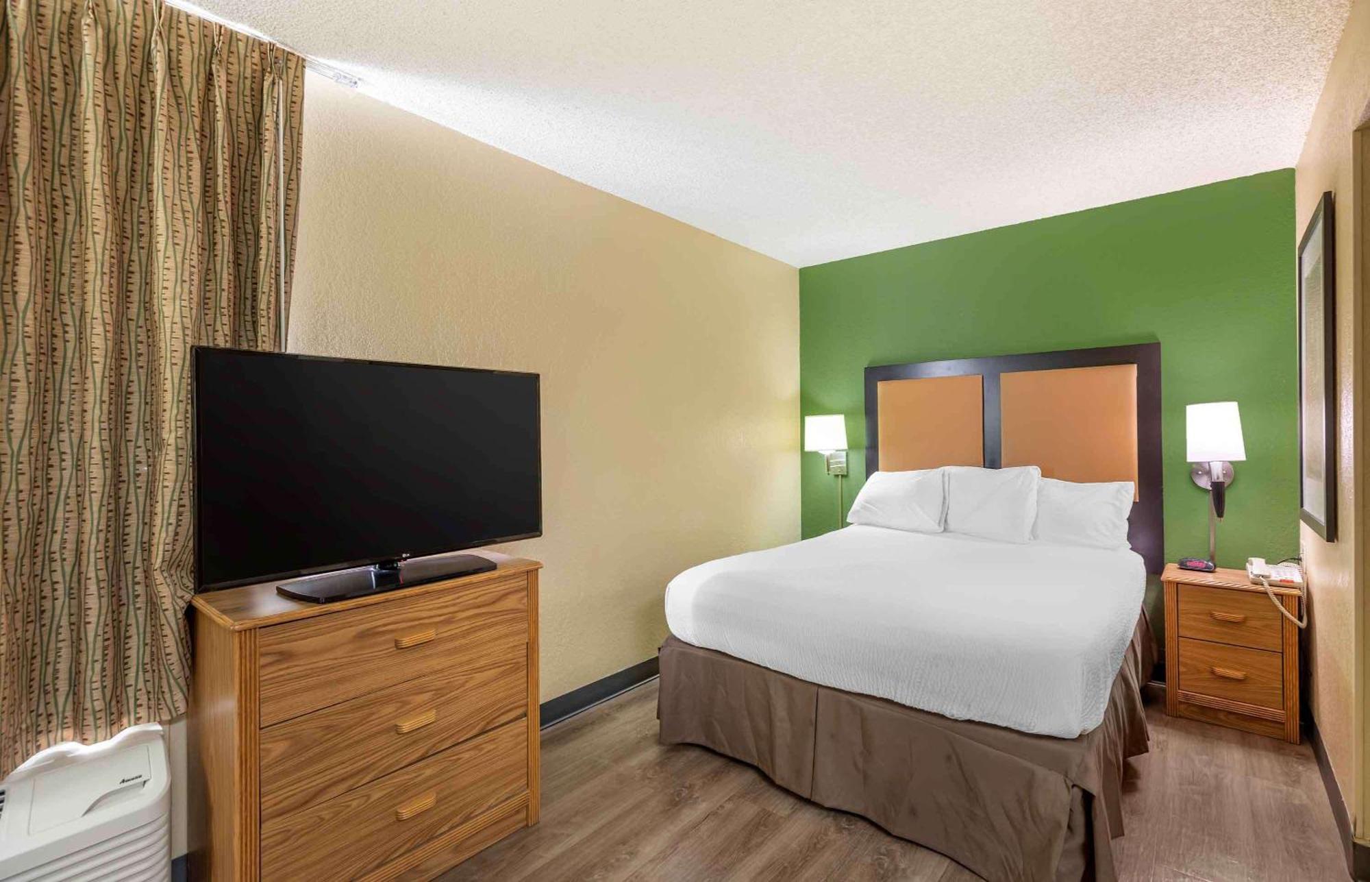 Extended Stay America Select Suites - Orlando - Lake Mary - 1040 Greenwood Blvd Eksteriør billede