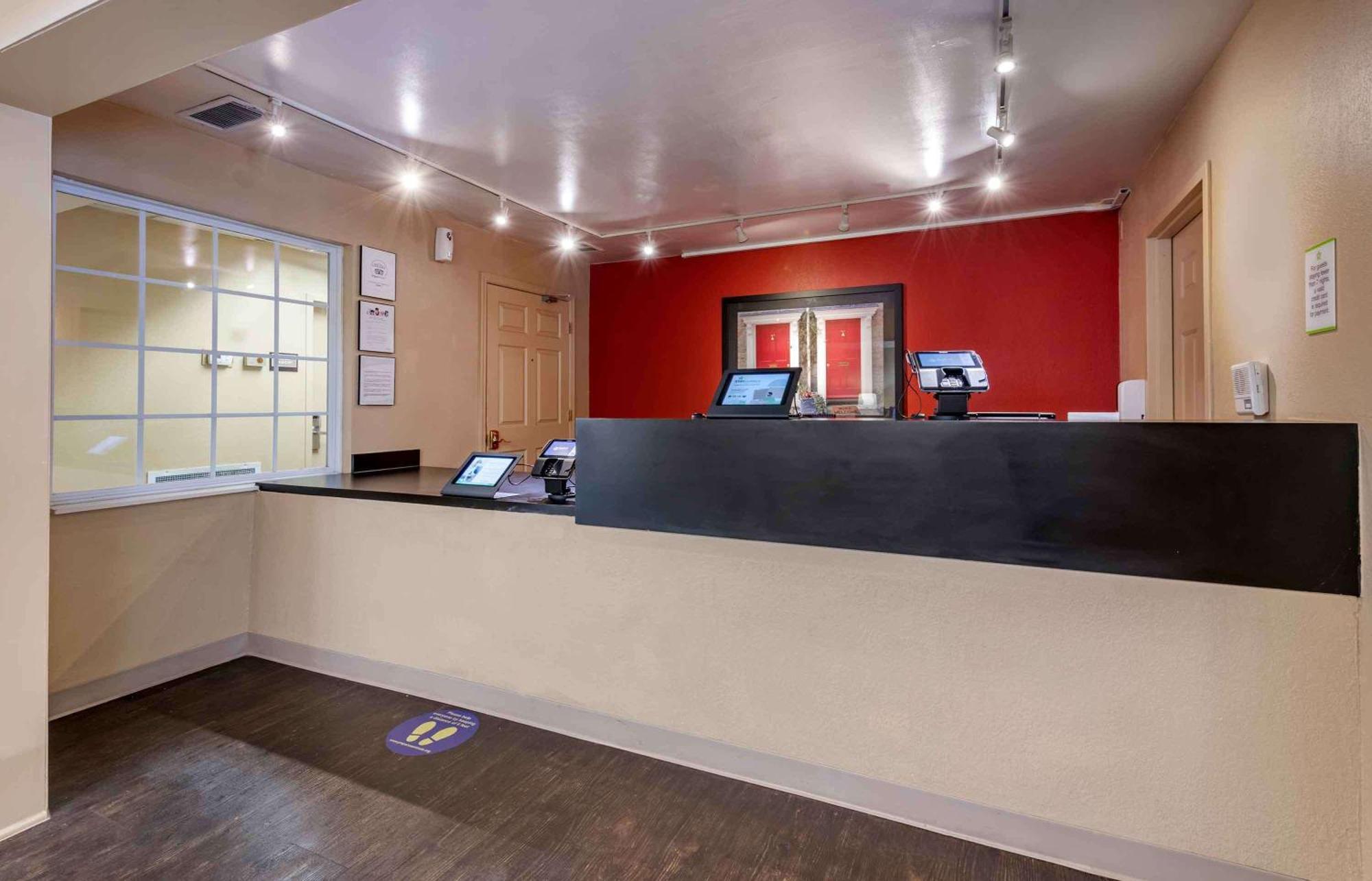 Extended Stay America Select Suites - Orlando - Lake Mary - 1040 Greenwood Blvd Eksteriør billede